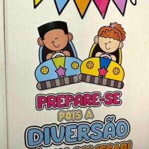 Painel Ampliado – Tema Volta às Aulas | Parque de Diversões